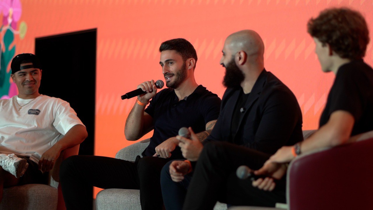 Antonio Scognamillo speaking on stage during a Web3 panel discussion